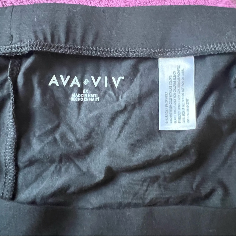 Target Ava & Viv Black Leggings 2X - Picture 4 of 4